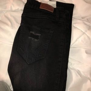 Hollister black super skinny jeans size 5R